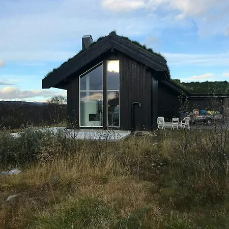 Cozy Architect-designed With River View * Hovden (Aust-Agder)