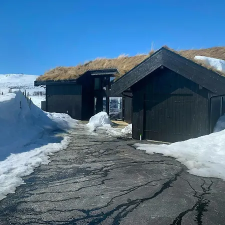 Cozy Architect-designed With River View * Hovden (Aust-Agder)
